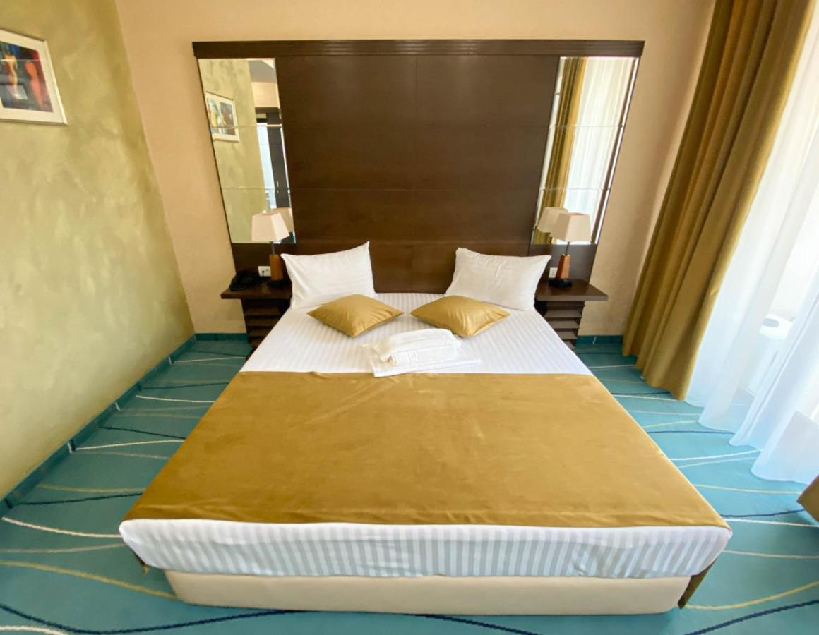 Hotel Nevada Constanta Luaran gambar