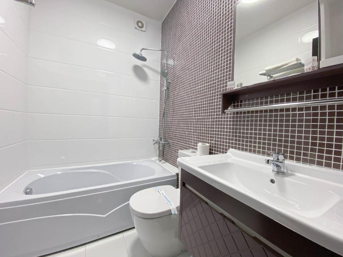 Hotel Nevada Constanta Luaran gambar